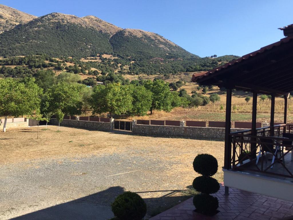 Ariadni Kalavryta Exterior foto
