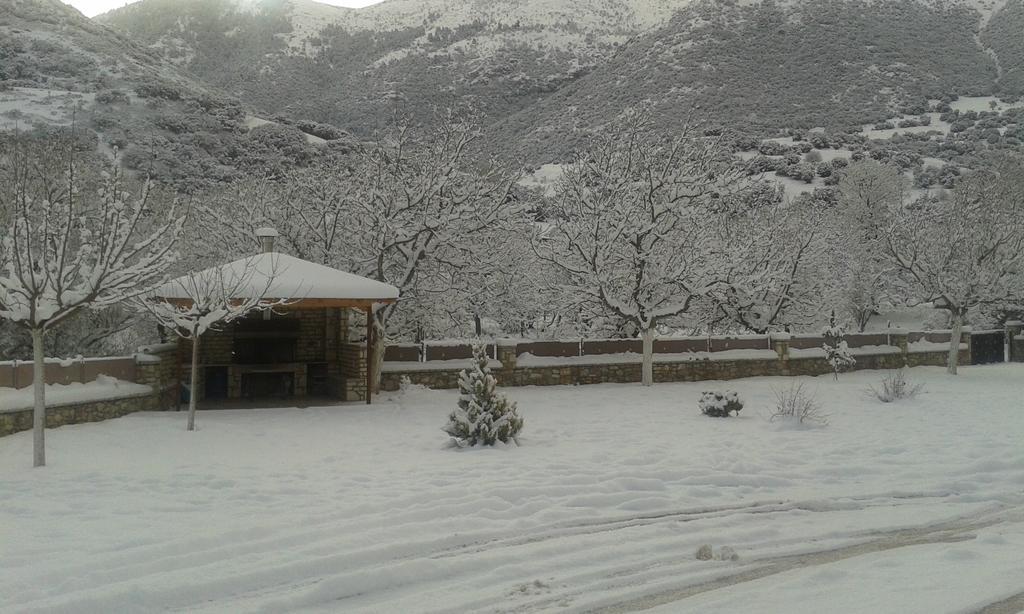 Ariadni Kalavryta Exterior foto